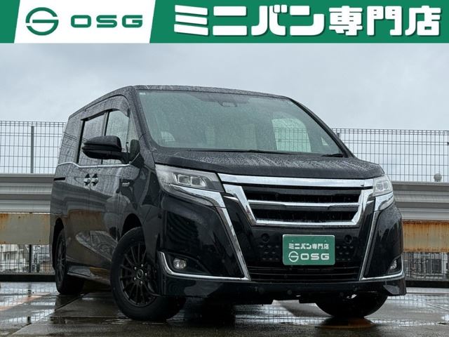 2019 Toyota Esquire 1.8 Hybrid Gi - photo 1 2019 Toyota Esquire 1.8 Hybrid Gi Sedan for sale, Japanese used car export - photo 1 of 72 | GULJI TRADERS