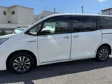 2019 Toyota Esquire 1.8 Hybrid Gi Sedan for sale, Japanese used car export - photo 56 of 71 | GULJI TRADERS