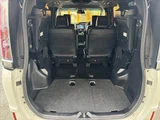 2019 Toyota Esquire Hybrid Sedan for sale, Japanese used car export - photo 24 of 50 | GULJI TRADERS