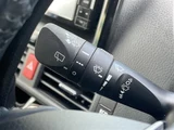 2019 Toyota Esquire Gi 4WD Sedan for sale, Japanese used car export - photo 20 of 24 | GULJI TRADERS