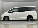 2019 Toyota Esquire Gi 4WD Sedan for sale, Japanese used car export - photo 9 of 24 | GULJI TRADERS