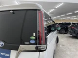 2019 Toyota Esquire 1.8Gi Hybrid BlackT Sedan for sale, Japanese used car export - photo 13 of 30 | GULJI TRADERS
