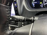 2019 Toyota Esquire 1.8Gi Hybrid BlackT Sedan for sale, Japanese used car export - photo 19 of 30 | GULJI TRADERS
