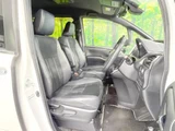 2019 Toyota Esquire Hybrid Sedan for sale, Japanese used car export - photo 8 of 9 | GULJI TRADERS