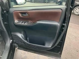 2020 Toyota Esquire Hybrid Gi Sedan for sale, Japanese used car export - photo 22 of 47 | GULJI TRADERS