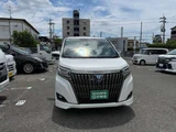 2020 Toyota Esquire 1.8 Hybrid Gi Sedan for sale, Japanese used car export - photo 50 of 65 | GULJI TRADERS
