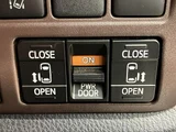 2020 Toyota Esquire 1.8 Hybrid Gi Sedan for sale, Japanese used car export - photo 9 of 10 | GULJI TRADERS
