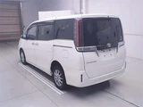 2020 Toyota Esquire 4WD Gi Sedan for sale, Japanese used car export - photo 2 of 12 | GULJI TRADERS