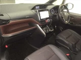 2020 Toyota Esquire 4WD Gi Sedan for sale, Japanese used car export - photo 4 of 12 | GULJI TRADERS