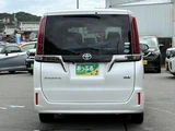 2020 Toyota Esquire Hybrid Sedan for sale, Japanese used car export - photo 4 of 9 | GULJI TRADERS