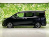 2020 Toyota Esquire Hybrid Sedan for sale, Japanese used car export - photo 2 of 9 | GULJI TRADERS