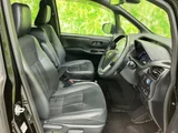 2020 Toyota Esquire Hybrid Sedan for sale, Japanese used car export - photo 4 of 9 | GULJI TRADERS
