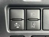2021 Toyota Esquire Gi Premium Package Black Tailored Pearl Van for sale, Japanese used car export - photo 18 of 24 | GULJI TRADERS