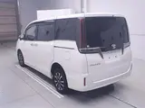 2021 Toyota Esquire 4WD Gi Premium Package Black Tailored Pearl Van for sale, Japanese used car export - photo 2 of 13 | GULJI TRADERS