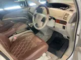 2010 Toyota Estima Aeras G Edition Pearl Van for sale, Japanese used car export - photo 3 of 20 | GULJI TRADERS