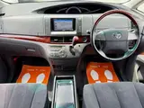 2010 Toyota Estima 2.4 Aeras G Edition ★ AIS Inspected ★ Rating 4 points ★ Interior C Pearl Van for sale, Japanese used car export - photo 8 of 51 | GULJI TRADERS