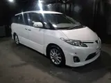 2010 Toyota Estima 2.4 Aeras G Edition Pearl Van for sale, Japanese used car export - photo 12 of 80 | GULJI TRADERS