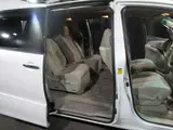 2010 Toyota Estima 2.4 Aeras G Edition Pearl Van for sale, Japanese used car export - photo 15 of 80 | GULJI TRADERS