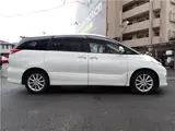 2010 Toyota Estima 2.4 Aeras 4WD Pearl Van for sale, Japanese used car export - photo 8 of 46 | GULJI TRADERS