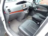 2010 Toyota Estima 2.4 Aeras 4WD Pearl Van for sale, Japanese used car export - photo 35 of 46 | GULJI TRADERS