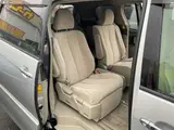 2010 Toyota Estima Aeras G Edition Silver Van for sale, Japanese used car export - photo 15 of 50 | GULJI TRADERS