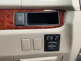 2010 Toyota Estima Aeras G Edition Silver Van for sale, Japanese used car export - photo 36 of 50 | GULJI TRADERS