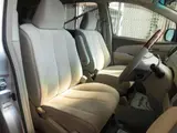 2011 Toyota Estima 2.4 Aeras G Edition Silver Van for sale, Japanese used car export - photo 8 of 19 | GULJI TRADERS