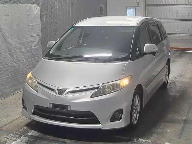 2011 Toyota Estima 2.4 Aeras G-EDN Silver Van for sale, Japanese used car export - photo 1 of 8 | GULJI TRADERS