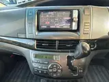 2011 Toyota Estima 2.4 Aeras Leather Package White Van for sale, Japanese used car export - photo 18 of 20 | GULJI TRADERS