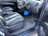 2012 Toyota Estima 2.4 Aeras Leather Package 4WD Other Van for sale, Japanese used car export - photo 36 of 66 | GULJI TRADERS