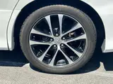 2012 Toyota Estima 2.4 Aeras, 7-seater, with flip-down monitor Pearl Van for sale, Japanese used car export - photo 9 of 59 | GULJI TRADERS