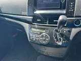 2012 Toyota Estima 2.4 Aeras, 7-seater, with flip-down monitor Pearl Van for sale, Japanese used car export - photo 31 of 59 | GULJI TRADERS