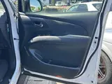 2012 Toyota Estima 2.4 Aeras, 7-seater, with flip-down monitor Pearl Van for sale, Japanese used car export - photo 55 of 59 | GULJI TRADERS