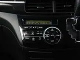 2012 Toyota Estima 2.4 Aeras ★ Inspected by third-party organization AIS ★ Rating 4.5 Interior B Pearl Van for sale, Japanese used car export - photo 12 of 44 | GULJI TRADERS