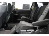 2012 Toyota Estima 2.4 Aeras Blue Van for sale, Japanese used car export - photo 69 of 76 | GULJI TRADERS
