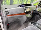 2012 Toyota Estima 2.4 Aeras G Edition Pearl Van for sale, Japanese used car export - photo 26 of 30 | GULJI TRADERS