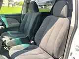 2012 Toyota Estima Aeras G Edition Pearl Van for sale, Japanese used car export - photo 7 of 45 | GULJI TRADERS
