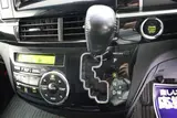 2012 Toyota Estima Aeras Pearl Van for sale, Japanese used car export - photo 9 of 30 | GULJI TRADERS