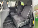 2012 Toyota Estima Aeras 7-seater with automatic sliding doors on both sides Black Van for sale, Japanese used car export - photo 15 of 20 | GULJI TRADERS