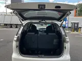 2012 Toyota Estima 2400 Aeras 5-door DCVT 2WD 7-seater Pearl Van for sale, Japanese used car export - photo 14 of 20 | GULJI TRADERS