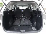2012 Toyota Estima 2.4 Aeras Pearl Van for sale, Japanese used car export - photo 10 of 17 | GULJI TRADERS