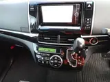 2012 Toyota Estima 2.4 Aeras Gray Van for sale, Japanese used car export - photo 11 of 17 | GULJI TRADERS