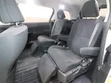 2012 Toyota Estima Aeras Pearl Van for sale, Japanese used car export - photo 7 of 9 | GULJI TRADERS