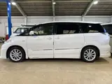 2012 Toyota Estima 2.4 Aeras Pearl Van for sale, Japanese used car export - photo 2 of 9 | GULJI TRADERS