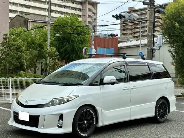 2012 Toyota Estima Aeras White Van for sale, Japanese used car export - photo 1 of 9 | GULJI TRADERS