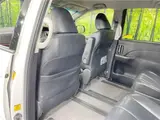 2013 Toyota Estima Aeras Leather Package Pearl Van for sale, Japanese used car export - photo 25 of 30 | GULJI TRADERS