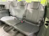 2013 Toyota Estima Aeras Leather Package Pearl Van for sale, Japanese used car export - photo 26 of 30 | GULJI TRADERS