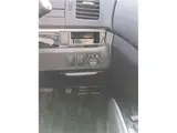 2013 Toyota Estima Aeras Premium Edition, genuine 8-inch navigation system with TV. Pearl Van for sale, Japanese used car export - photo 17 of 66 | GULJI TRADERS