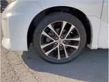 2013 Toyota Estima Aeras Premium Edition, genuine 8-inch navigation system with TV. Pearl Van for sale, Japanese used car export - photo 54 of 66 | GULJI TRADERS