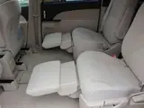 2013 Toyota Estima 2.4 Aeras ★ Inspected by third-party organization AIS ★ Rating: 4 Other Van for sale, Japanese used car export - photo 7 of 46 | GULJI TRADERS